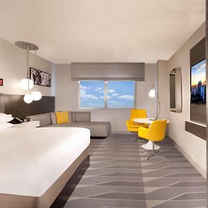 Queen Room City View High Floor